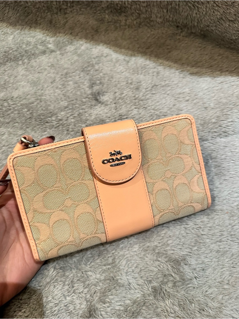 Coach Peach Vintage Phone wallet